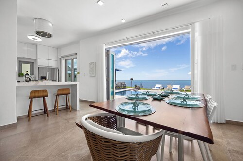 Luxury Ocean Front Villa with Heated Infinity Pool, Private Pier and Kayaks