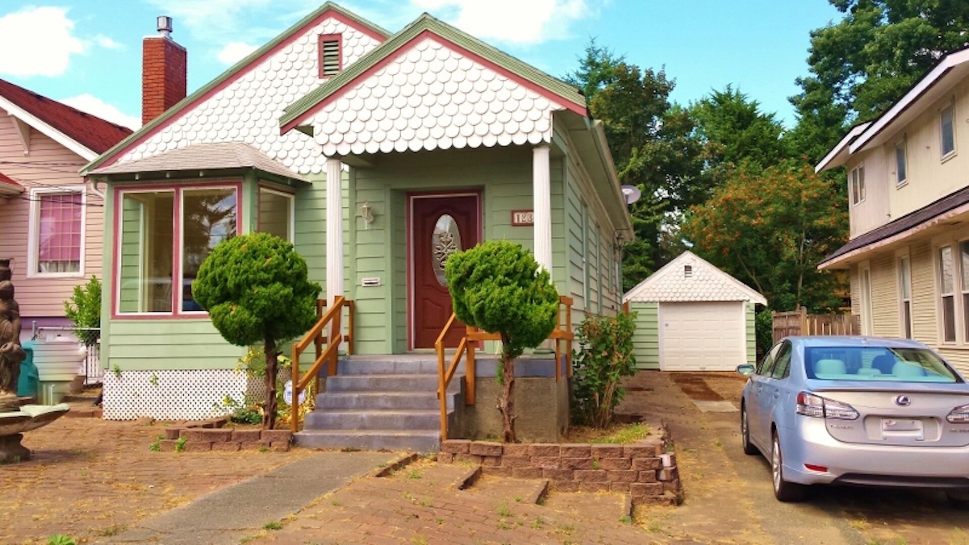Gold Crest Manor - Classy, clean and spacious.  Central Bremerton location