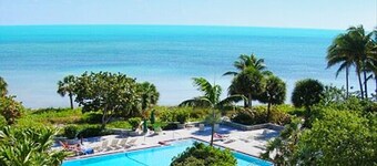 Penthouse Beach Ocean Views-  Live the Dream