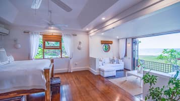 5 habitaciones, caja de seguridad en la habitación y escritorio