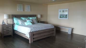 1 quarto, berço de viagem, Wi-Fi de cortesia, roupa de cama