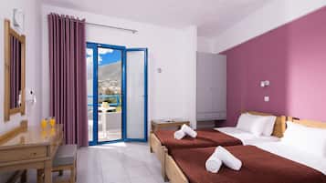 1 bedroom, in-room safe, iron/ironing board, free WiFi