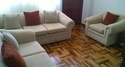 Apartamento exclusivo y encantador, con excelente ubicación (se habla español)
