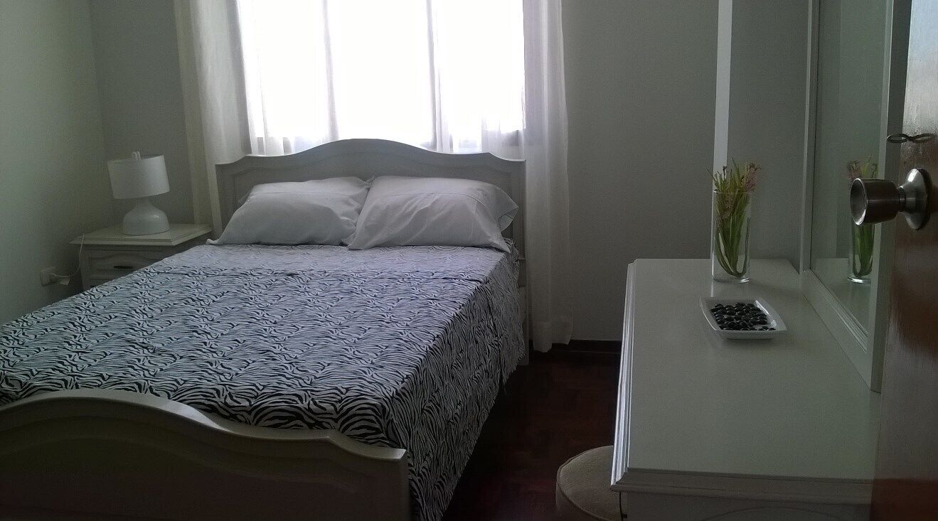 3 bedrooms, in-room safe, iron/ironing board, WiFi