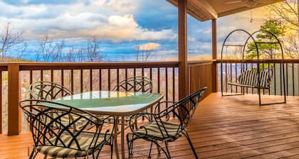 Amazing View on the top of Ski Mountain - 3 King Suites - Game Room