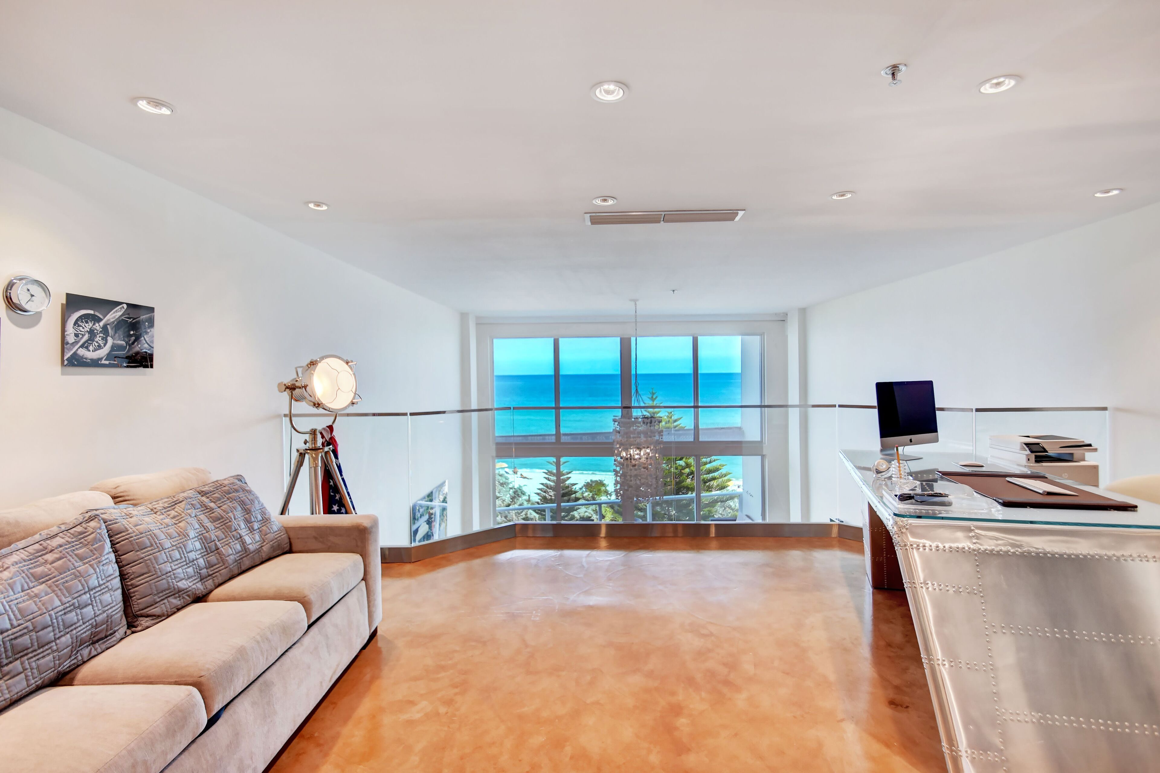 TV connectée, jeux vidéo, Netflix, enceintes connectées