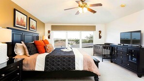 6 bedrooms, in-room safe, iron/ironing board, travel crib