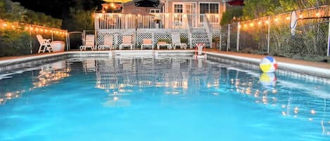 Beheizter Pool