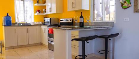 Fridge, microwave, oven, stovetop