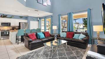 Smart-TV, TV-spill, DVD-spiller og bordtennis