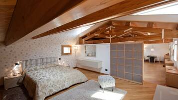 1 chambre, fer et planche Ă  repasser, Wi-Fi gratuit, draps fournis