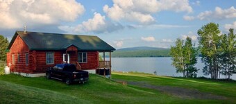 YES Snowmobile Trail,3 bdr, Gorgeous