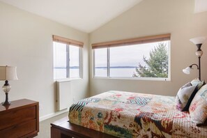 3 chambres, fer et planche à repasser, lit parapluie, Wi-Fi gratuit