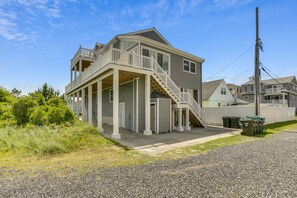 Exterior - Direct Beach Access, Ocean & Beach Views, Beautiful Property, Walkable Location (Brigantine)