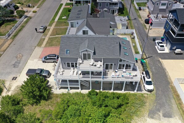 Exterior - Direct Beach Access, Ocean & Beach Views, Beautiful Property, Walkable Location (Brigantine)