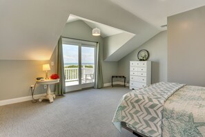 7 bedrooms, iron/ironing board, WiFi, bed sheets - Direct Beach Access, Ocean & Beach Views, Beautiful Property, Walkable Location (Brigantine)