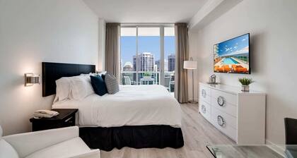 Kostenloses Parken ★ Blick auf den Stadtbalkon 24-Stunden-Check-in ⚡WIFI