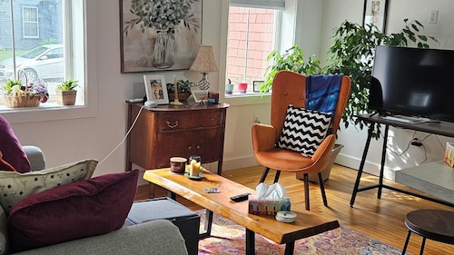 One Bedroom Heritage Gem in Charlottetown Historic District