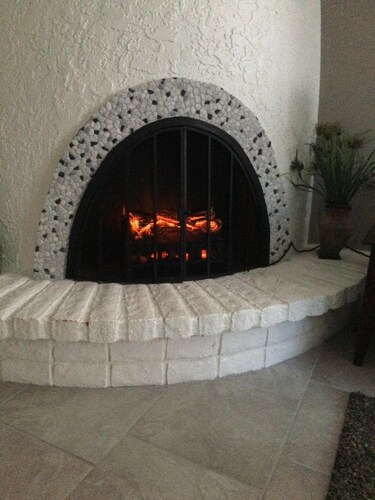 Keskeisellä paikalla sijaitseva rivitalo