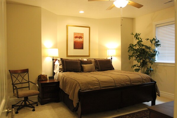 3 bedrooms, soundproofing, iron/ironing board, free WiFi