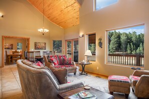 Smart TV, fireplace, DVD player, books