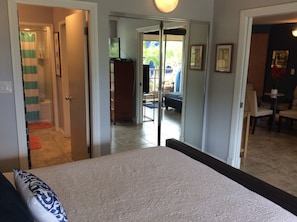 1 bedroom, in-room safe, iron/ironing board, WiFi