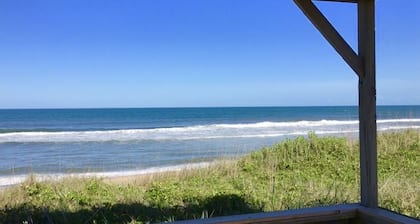 Ocean Breeze -- Two Minute Walk to the Beach, One if You Run!