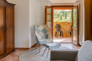 Smart TV, DVD player, books, stereo - PRIVATE LUXURY VILLA WITH HEATED SWIMMING POOL AND  JACUZZI (Città della Pieve)