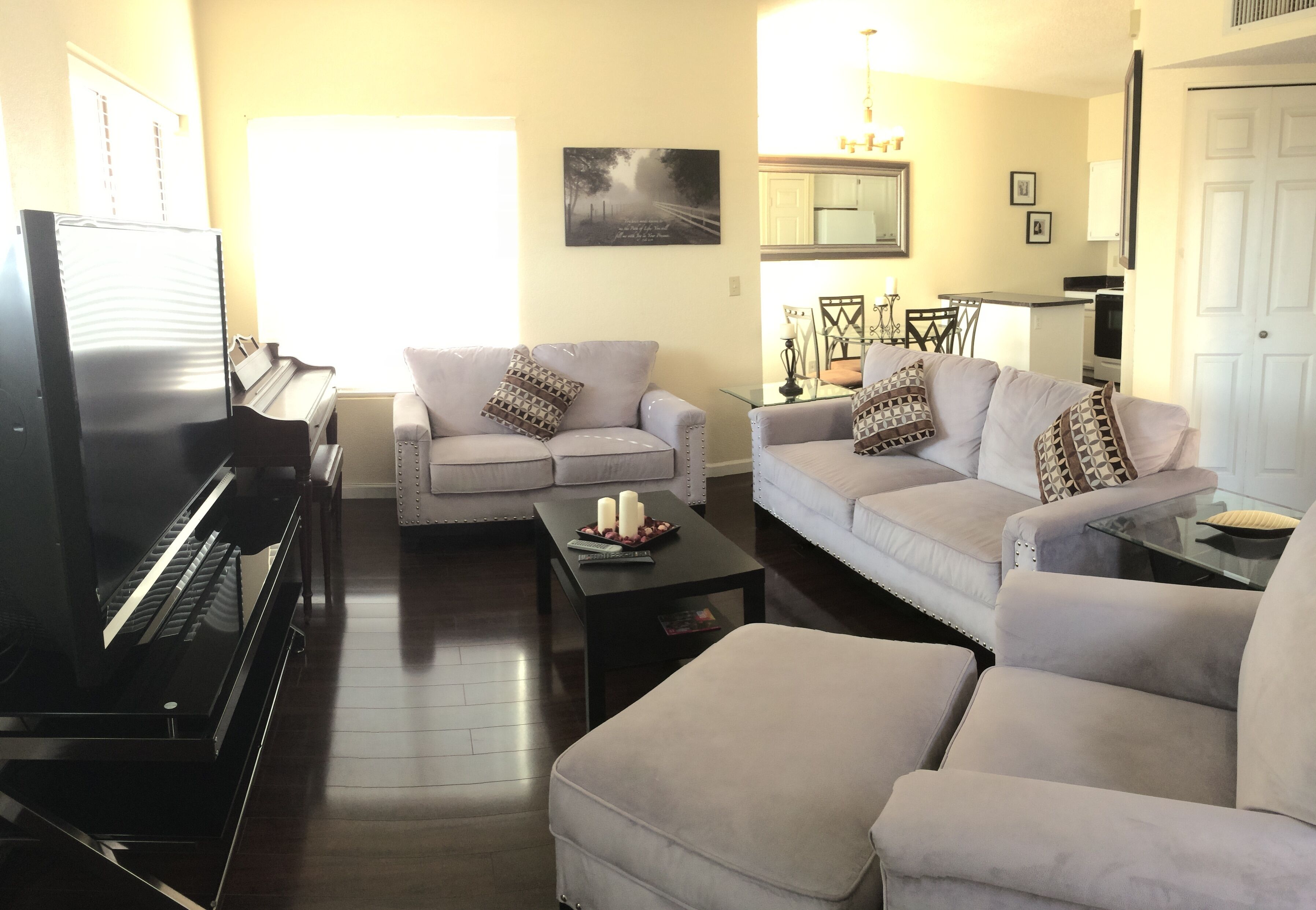 **Usually Full **!! Condo Near UofA, Downtown!