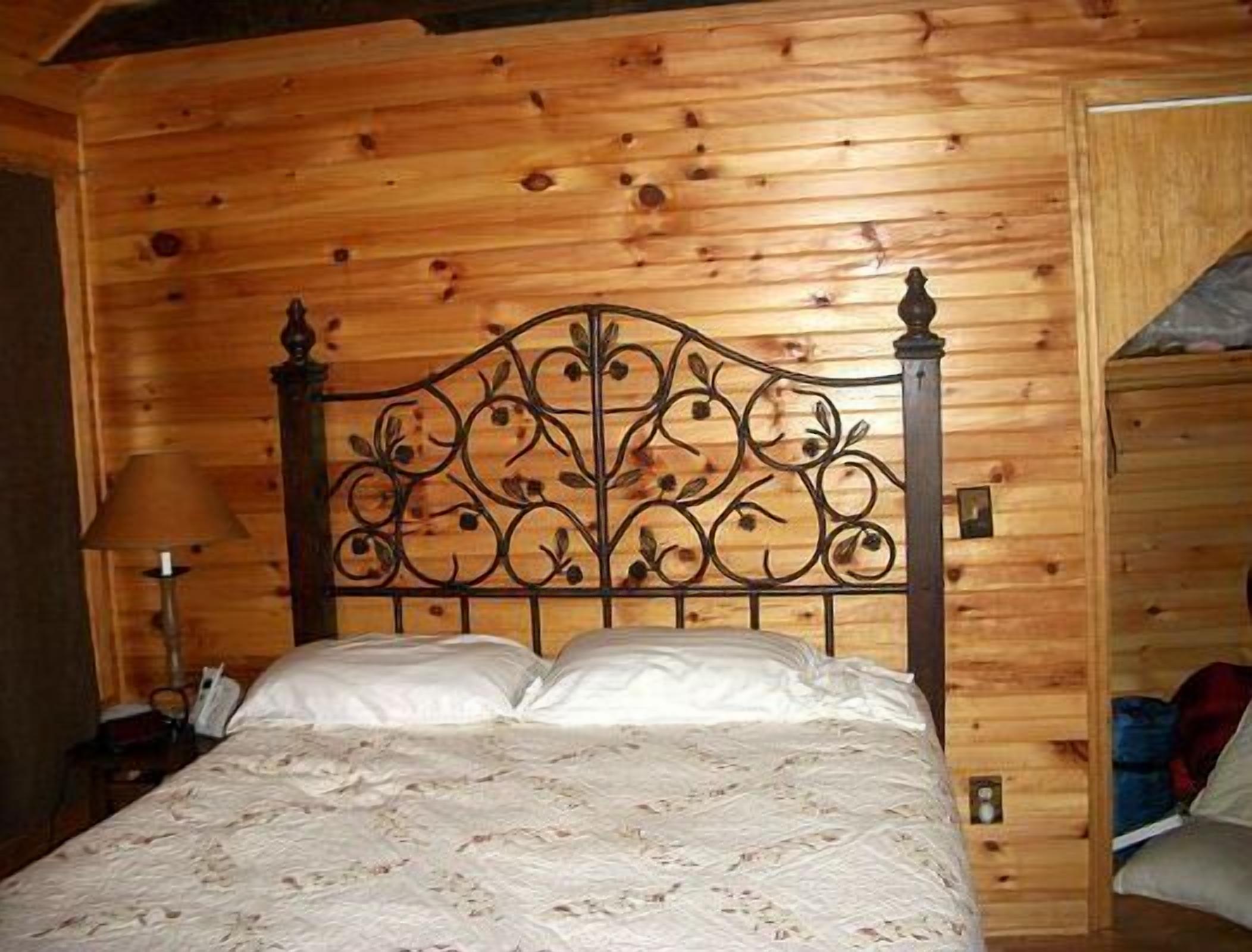 2 dormitorios, tabla de planchar con plancha, wifi y ropa de cama