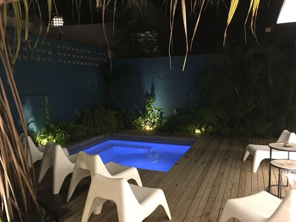 Utomhuspool