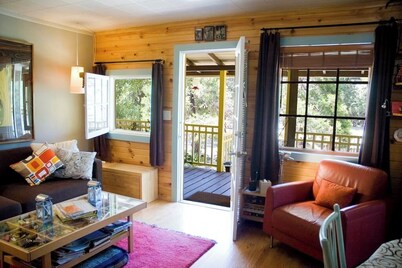 Fivespot Cabin, an art and nature lover's retreat