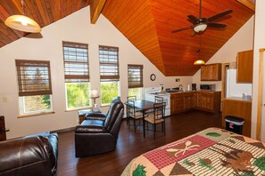 1 室のベッドルーム、アイロン / アイロン台、WiFi、ベッドシーツ