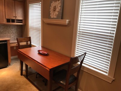 Encanto en la ciudad Bar Harbor Home