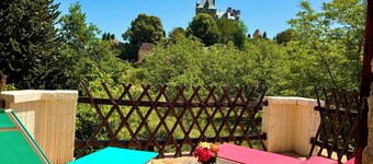Maison de Montfort -Ideal Location near Sarlat Fabulous View Of Chateau Montfort