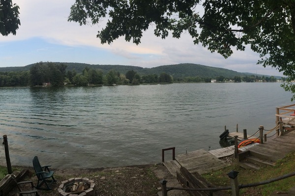Panoview of Little York Lake