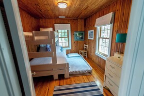 5 habitaciones, escritorio, wifi gratis y ropa de cama 