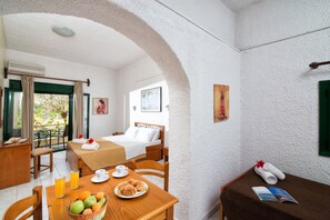 1 Schlafzimmer, Zimmersafe, Bügeleisen/Bügelbrett, kostenloses WLAN