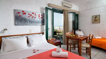 1 bedroom, iron/ironing board, free WiFi, bed sheets