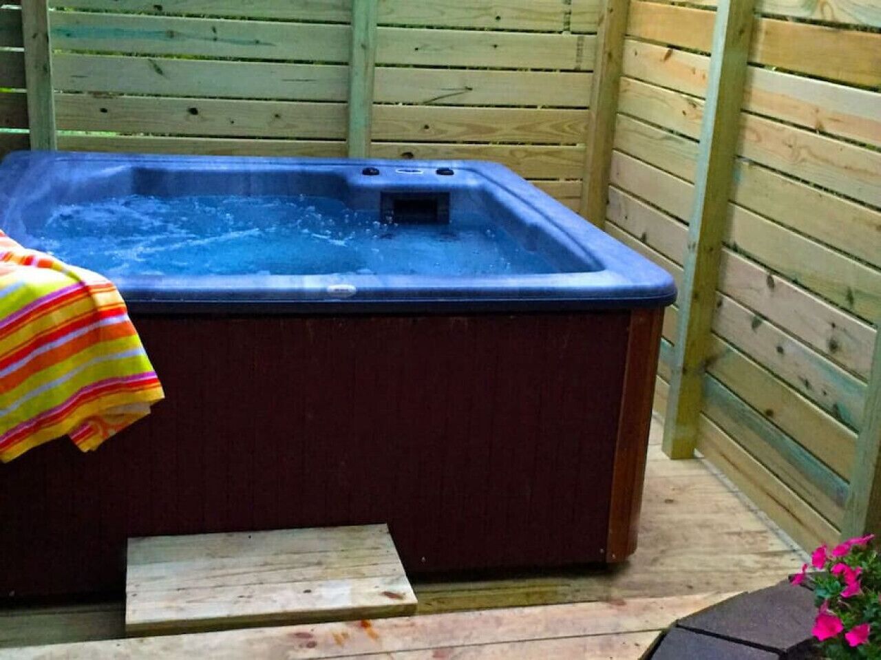 Huge Home Close to Downtown w/ Hot Tub!