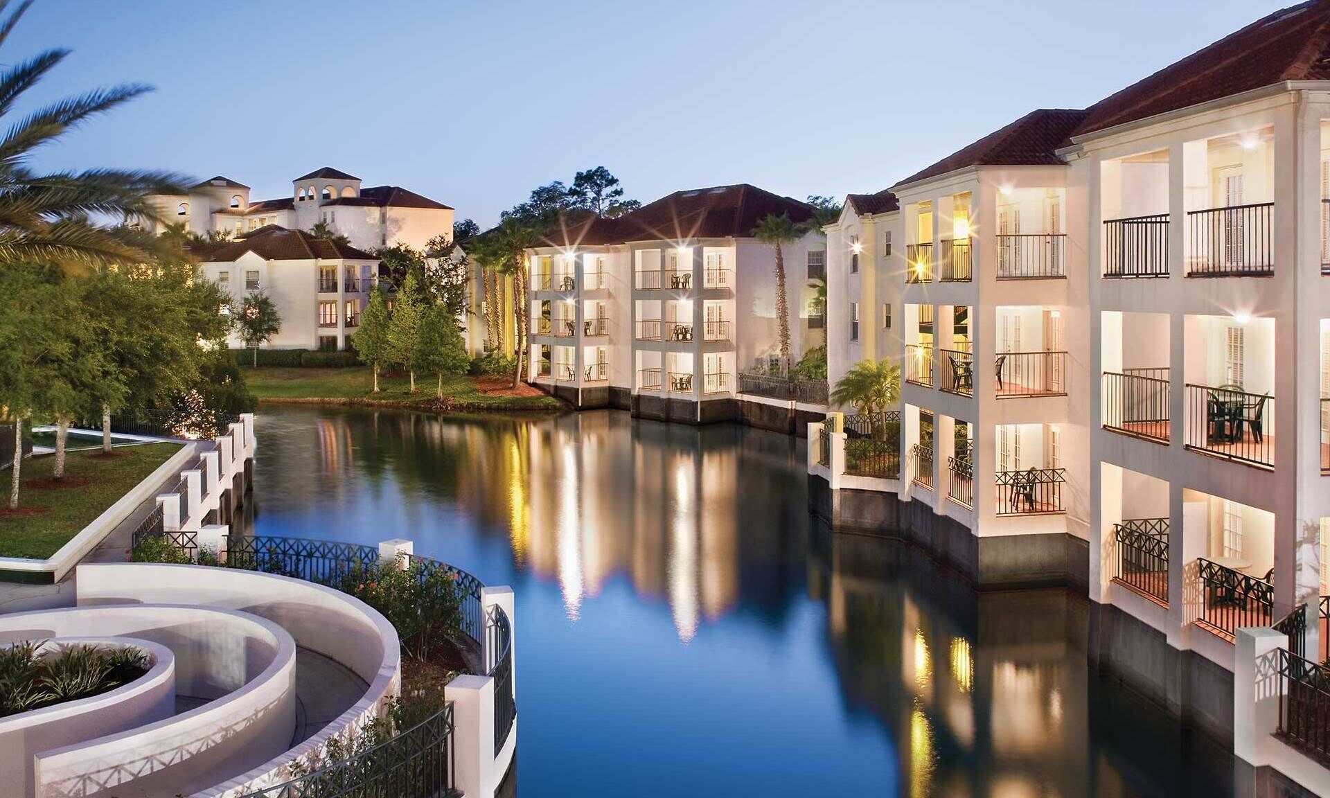 Family Friendly! Spacious 3BR - Resort Near Disney - Sleeps 8 