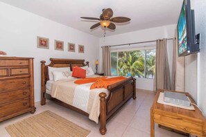 2 habitaciones, tabla de planchar con plancha, cuna de viaje y wifi 