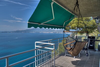  Luxurious apartment w/ spectacular view! Relax, enjoy, it's all inclusive.