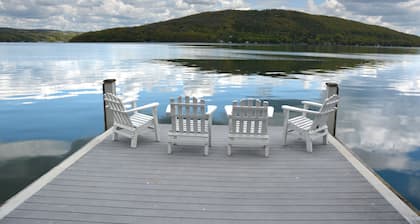 SEPT et OCT Disponibilité - Lac romantique - Superbes vues - Dock magnifique