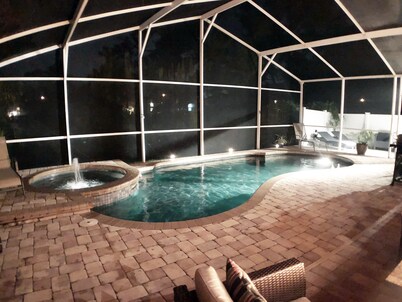 ☀️ Outstandning & Lavish Luxury Villa ☀️ Private Pool & Spa & Golf Course View ⛳