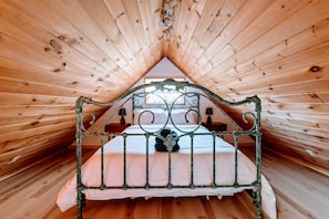 3 chambres, fer et planche à repasser, lit parapluie, Wi-Fi gratuit