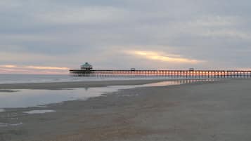 Tæt på stranden