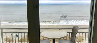 💎NEWLY REMODELED!! ISLAND TIME Honeymoon Suite Direct Oceanfront King Luxury