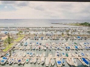 Marina - Cozy and Modern Mountain View Studio - Ilikai Marina (Honolulu)