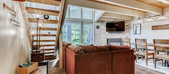 Cozy & close-in location, a true ski-in and ski out location! Great Snow!!